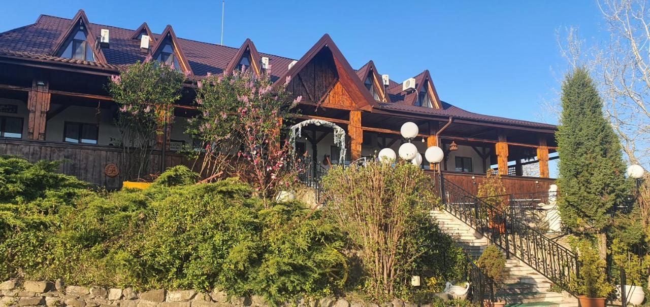 Hotel Casa Boiereasca Iasi Esterno foto