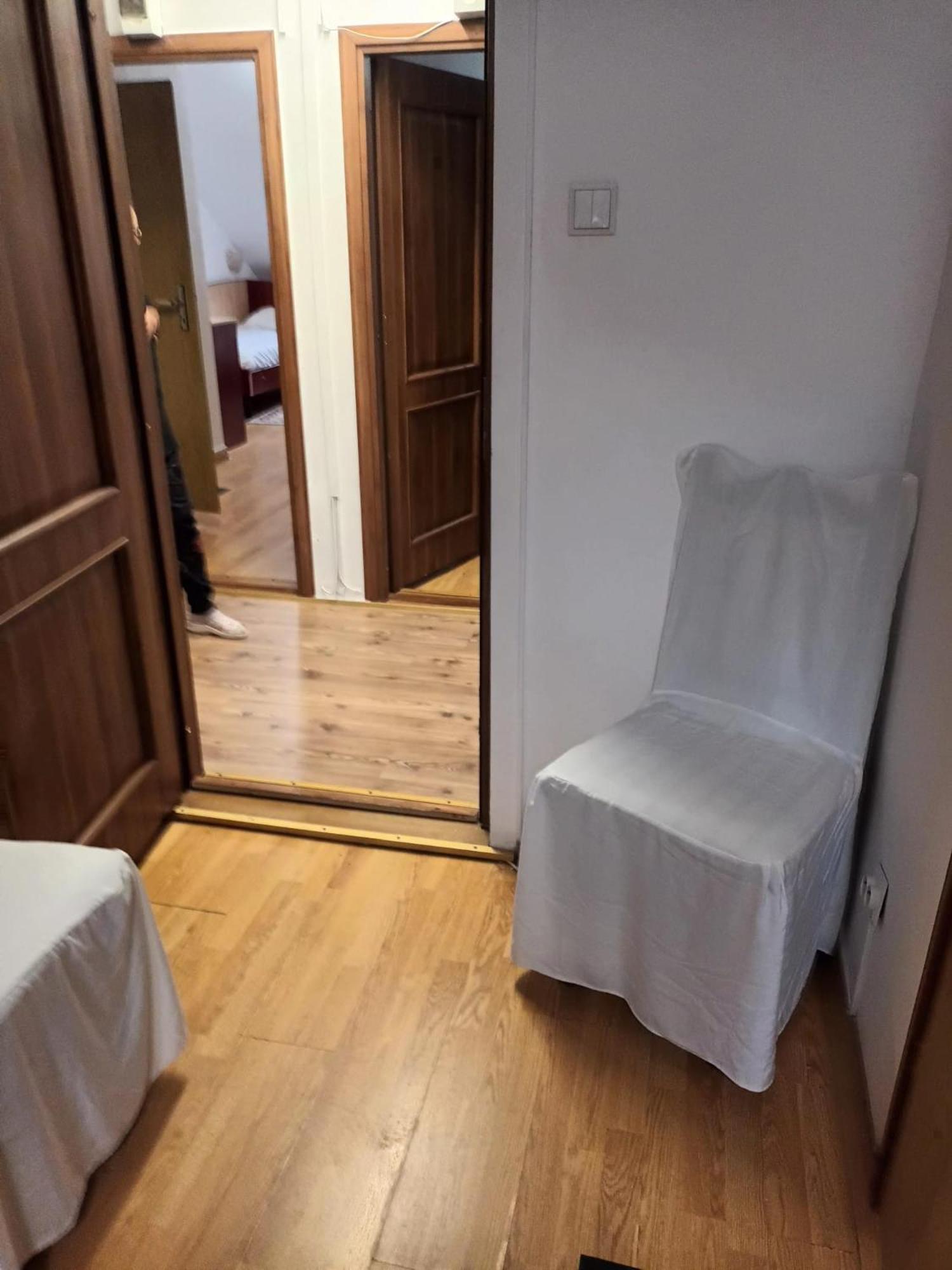 Hotel Casa Boiereasca Iasi Esterno foto
